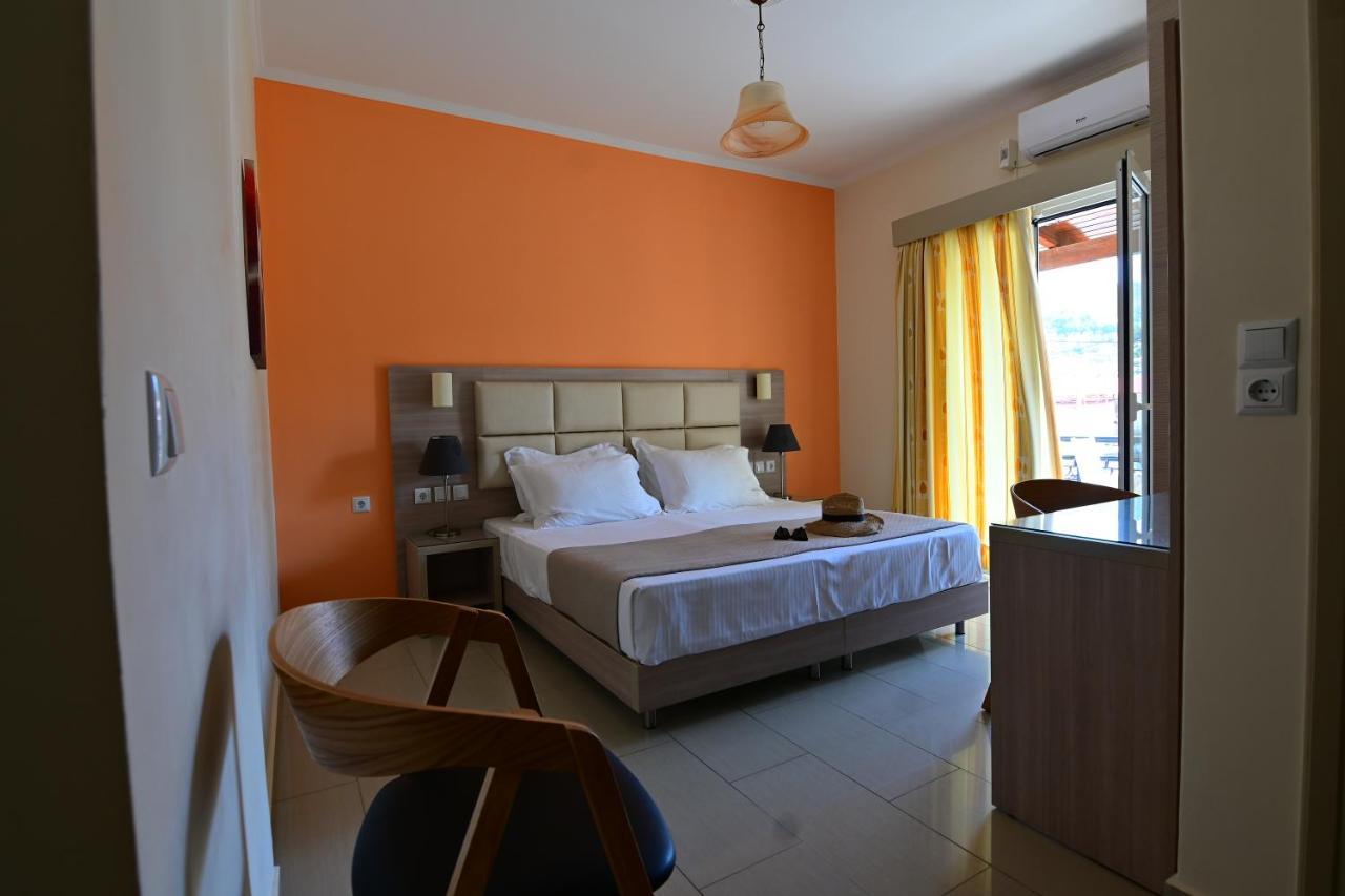 Nadia's & In Argasi, Sea-view Apartment *