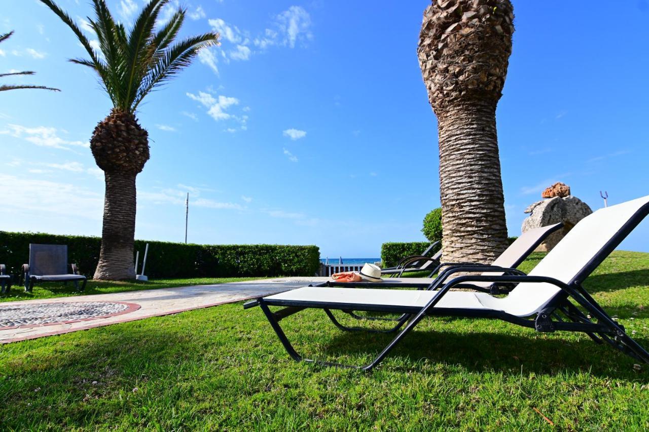Nadia's & In Argasi, Sea-view