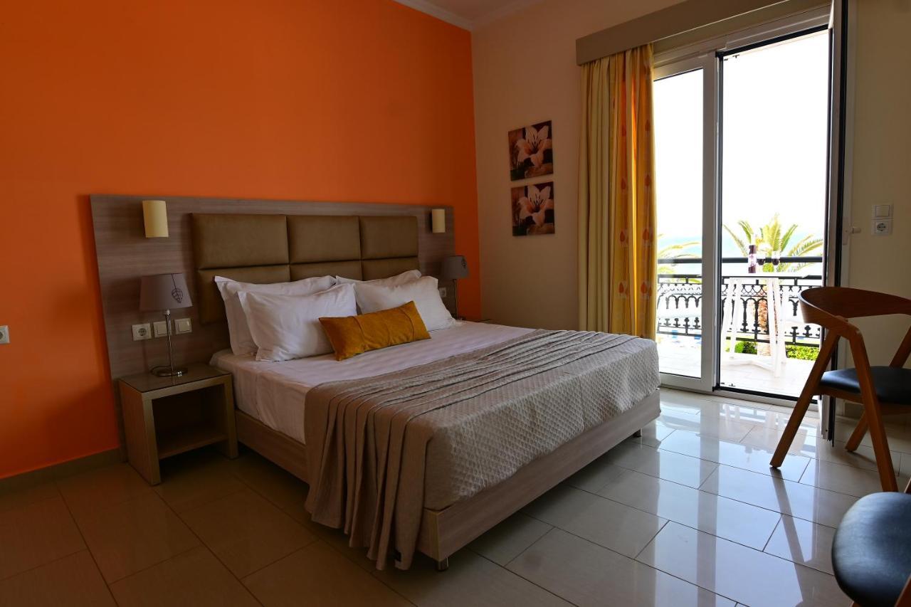 Nadia's & In Argasi, Sea-view Apartment *